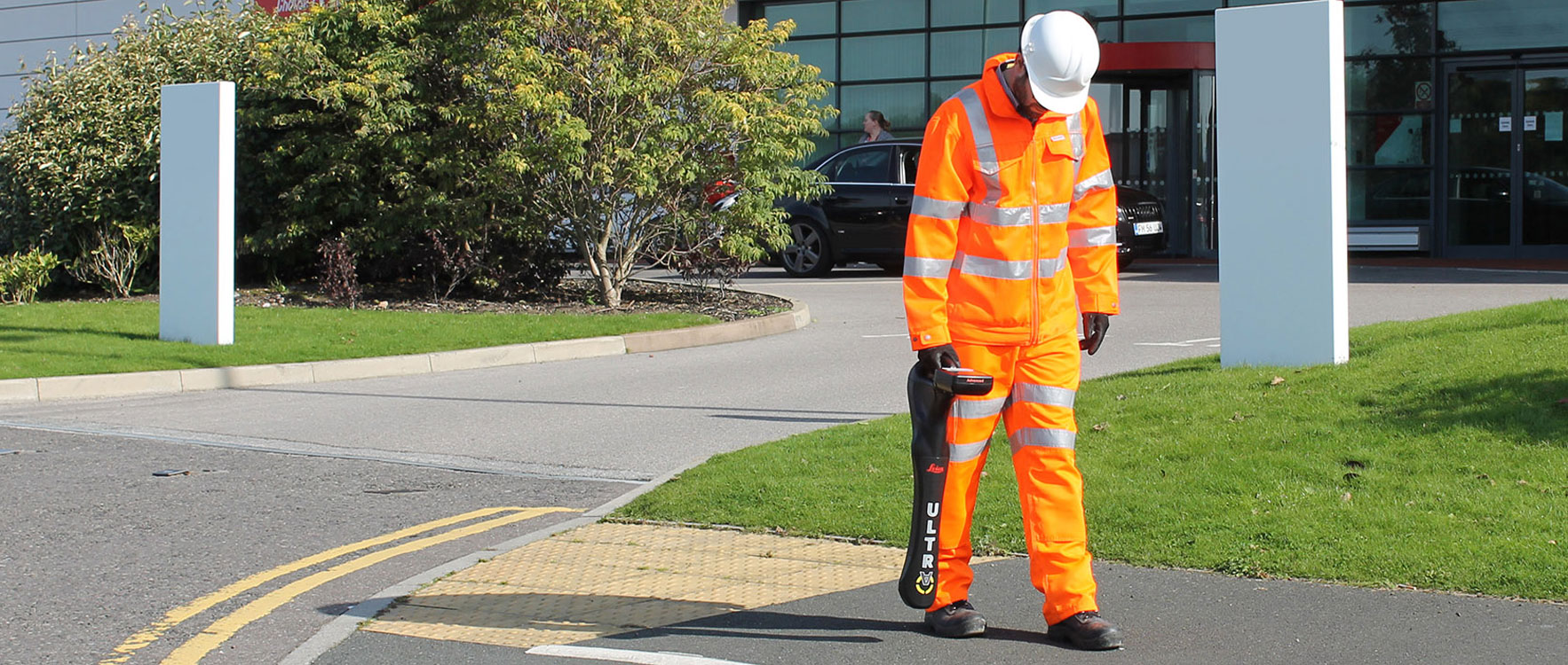 Leica ULTRA Utility Detection and Tracing System
